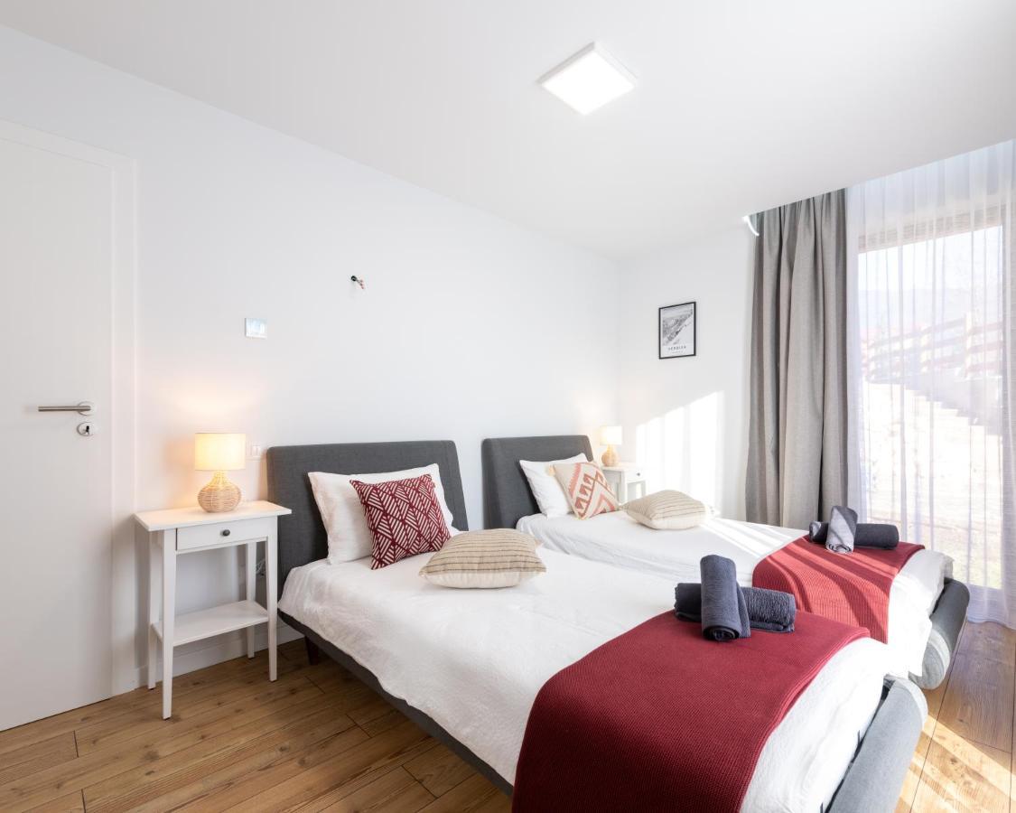 Mountain Lodge Rîşnov Екстериор снимка