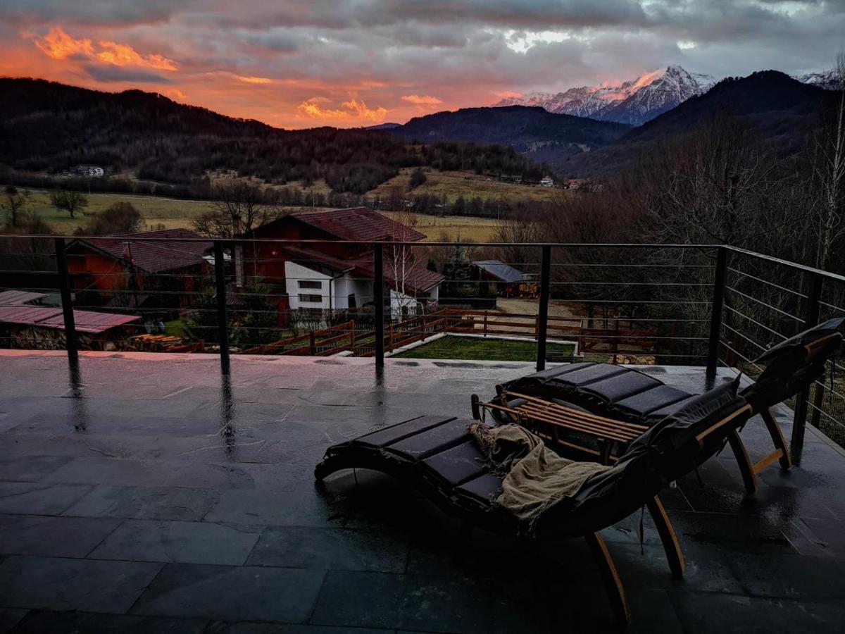 Mountain Lodge Rîşnov Екстериор снимка