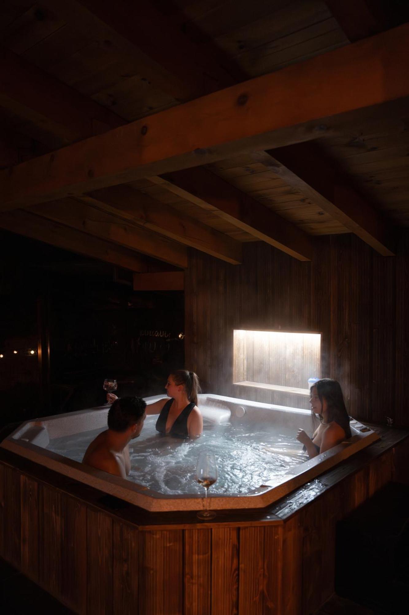 Mountain Lodge Rîşnov Екстериор снимка